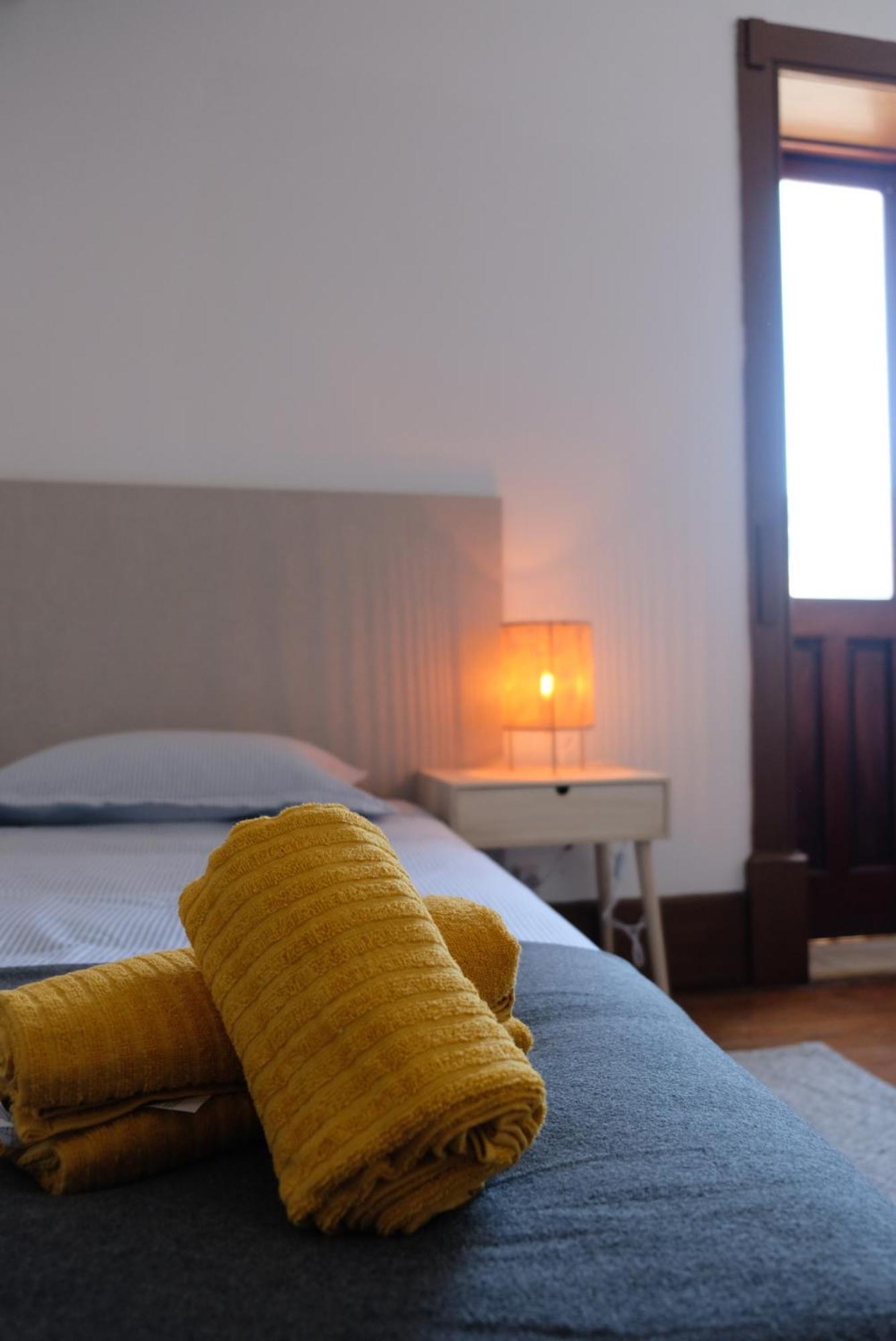 Yellow Hostal *
