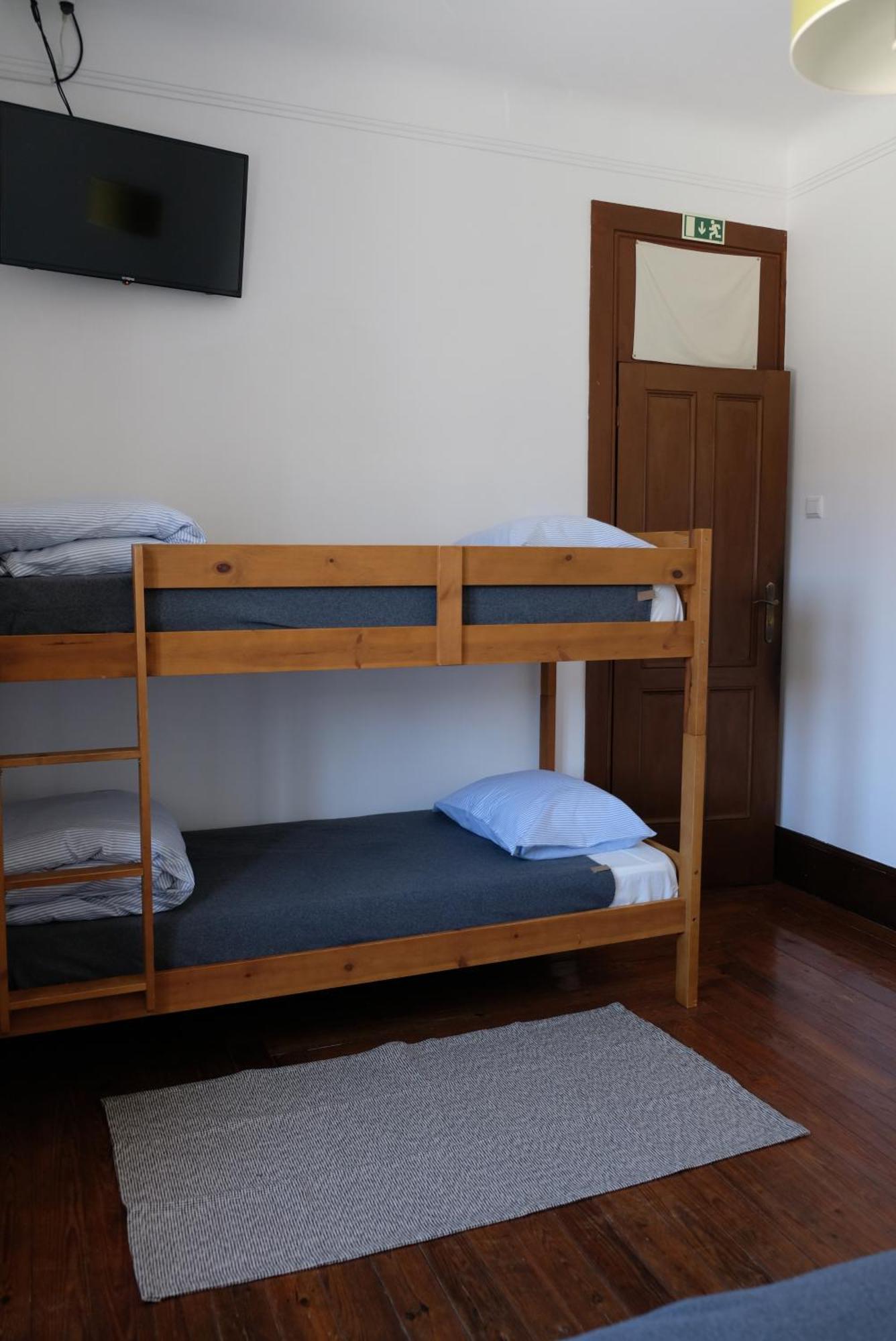 Yellow Hostal Aveiro